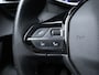 Peugeot 2008 1.2 PureTech Allure Pack (APPLE CARPLAY,LED,NAVI,CAMERA,PDC,SPORTSTOELEN,CLIMATE,CRUISE,LM VELGEN,NETTESTAAT)