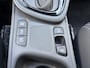 Toyota Yaris 1.5 Hybrid Dynamic edition Bi-tone zwart dak, leder, LED, Smart Key, Lichtmetalen velgen, Privacy glass, draadloze telefoonlader, elektr. buitenspiegels, navigatie Apple CarPlay/Android Auto