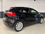 Kia Rio 1.2 CVVT BusinessLine LM velgen / Stoelverwarming