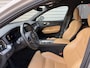 Volvo XC60 2.0 T6 Plug-in hybrid AWD Inscription Exclusive / Luchtvering / Panoramadak / 360 camera / Harman/Kardon /