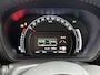 Toyota Aygo X 1.0 VVT-i MT Play | BTW voertuig | Dealer onderhouden | Apple CarPlay/Android Auto | Cruise Control Adaptive | Airco | Achteruitrijcamera |