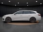 CUPRA Leon Sportstourer 1.4 e-Hybrid VZ Business | Navigatie | Kuipstoelen | 19'' | ACC | Keyless | Stoelverwarming |