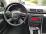 Audi A4 Limousine 2.0 157.602Km Navi BlueTooth Cruise 17"