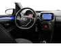 Toyota Aygo 1.0 VVT-i x-clusiv | Apple Carplay / Android Auto | Clima | Parkeersensoren achter | Camera | 15 inch | Rijstrooksensor | Bluetooth | Privacy glas