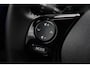 Toyota Aygo 1.0 VVT-i x-clusiv | Apple Carplay / Android Auto | Clima | Parkeersensoren achter | Camera | 15 inch | Rijstrooksensor | Bluetooth | Privacy glas
