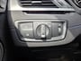 BMW X1 xDrive20i High Executive / Dealer Onderhouden / Sportstoelen / Harman & Kardon Audio / Memoryseats / HUD / Elektrische Kofferbak / Afneembare Trekhaak 2000 KG / Camera / Stoelverwarming / Cruise Control / Climate Control /