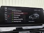 BMW X1 xDrive20i High Executive / Dealer Onderhouden / Sportstoelen / Harman & Kardon Audio / Memoryseats / HUD / Elektrische Kofferbak / Afneembare Trekhaak 2000 KG / Camera / Stoelverwarming / Cruise Control / Climate Control /