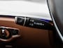 Mercedes-Benz E-klasse 200 d Business | Panoramadak | Widescreen | Leder | Sfeerverlichting | Stoelverwarming | ECC | LED | Dealeronderhouden