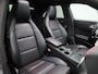 Mercedes-Benz CLA 180 Prestige | Automaat | AMG-Line | Parkeersensoren | Panoramadak |