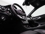 Mercedes-Benz CLA 180 Prestige | Automaat | AMG-Line | Parkeersensoren | Panoramadak |