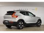 Volvo XC40 Single Motor Extended Range Ultimate 82 kWh / Adaptieve cruise control / Elektrische achterklep / Stoel - en stuurwielverwarming / Elektrisch verstelbare voorstoelen met geheugen / Extra getint glas / 360 Camera / Harman Kardon /