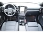 Volvo XC40 Single Motor Extended Range Ultimate 82 kWh / Adaptieve cruise control / Elektrische achterklep / Stoel - en stuurwielverwarming / Elektrisch verstelbare voorstoelen met geheugen / Extra getint glas / 360 Camera / Harman Kardon /