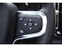 Volvo XC40 Single Motor Extended Range Ultimate 82 kWh / Adaptieve cruise control / Elektrische achterklep / Stoel - en stuurwielverwarming / Elektrisch verstelbare voorstoelen met geheugen / Extra getint glas / 360 Camera / Harman Kardon /