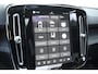 Volvo XC40 Single Motor Extended Range Ultimate 82 kWh / Adaptieve cruise control / Elektrische achterklep / Stoel - en stuurwielverwarming / Elektrisch verstelbare voorstoelen met geheugen / Extra getint glas / 360 Camera / Harman Kardon /