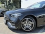 Mercedes-Benz C-klasse 180 AMG Line | CarPlay | Camera | DAB+ | Bicolor | LED