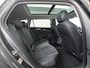 Volkswagen Passat Variant 1.5 eTSI Business DSG | DCC Adaptief | Trekhaak | Panoramadak | Head Up | Zondag Open!