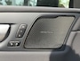 Volvo XC60 Plug-In Hybrid AWD T8 Plus Dark HEAD-UP DISPLAY | 360 CAMERA | PANORAMA DAK | HARMAN/KARDON SOUND | VOORSTOELEN MET GEHEUGEN | ADAPT. CRUISE CONTROL