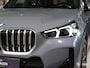 BMW X1 xDrive30e M SPORT / EL STOELEN & GEHEUGEN / SCHUIFDAK / EL TREKHAAK / LEDER / HEAD UP