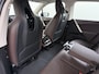 BMW iX xDrive40 327PK Executive SOH 99% Trekhaak 4-Zone Ecc Head-Up Display Camera Apple Carplay Stoelverwarming Elek.Stoelen+Stuur Elek.Achterklep Navi Ecc Bluetooth Led Lmv Pdc Live cockpit pro 2.500KG Trekgewicht Dealeronderhouden