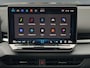 Volkswagen T-Roc 1.5 eTSI 150pk DSG R-Line | Elektrische achterklep | Trekhaak | Black Style