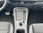Volkswagen T-Roc 1.5 eTSI 150pk DSG R-Line | Elektrische achterklep | Trekhaak | Black Style