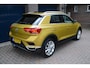 Volkswagen T-Roc 1.0 TSI Style Sport | Panoramadak | Led | Trekhaak | Clima | Adaptive Cruise