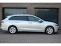 Volkswagen Golf Variant 1.0 TSI Life | Trekhaak | Camera | Stoelverwarming | NAP