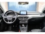 Ford Focus Wagon 1.0 EcoBoost Titanium Business | Panoramadak | Trekhaak | Leder | Keyless