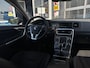 Volvo V60 2.0 T3 Nordic+ | Centrale deurvergrendeling met afstandsbediening | Cruise control | Electronic climate controle