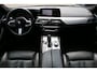 BMW 5-Serie Touring 530i xDrive High Executive M-PAKKET PANO-DAK!