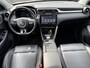 MG MG ZS EV Standard Range Luxury 50 kWh Automaat / Schuif/Kanteldak / Trekhaak / Cruise Control Adaptief / Leder / Stoelverwarming / Camera / BSW