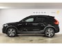 Volvo XC40 B4 211PK Automaat Plus Dark
