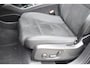 Volvo XC40 B4 211PK Automaat Plus Dark / Lounge Pakket / Extra getint glas / 360 Camera / 20'' velgen / Panoramadak / Elektrische stoelen met geheugen / Harman Kardon / Microtech/Nubuck bekleding