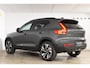 Volvo XC40 B4 211PK Automaat Plus Dark / Lounge Pakket / Extra getint glas / 360 Camera / 20'' velgen / Panoramadak / Elektrische stoelen met geheugen / Harman Kardon / Microtech/Nubuck bekleding