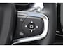 Volvo XC40 B4 211PK Automaat Plus Dark / Lounge Pakket / Extra getint glas / 360 Camera / 20'' velgen / Panoramadak / Elektrische stoelen met geheugen / Harman Kardon / Microtech/Nubuck bekleding