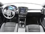 Volvo XC40 B4 211PK Automaat Plus Dark / Lounge Pakket / Extra getint glas / 360 Camera / 20'' velgen / Panoramadak / Elektrische stoelen met geheugen / Harman Kardon / Microtech/Nubuck bekleding