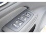 Volvo V60 T8 455PK Plug-in hybrid AWD Ultra Dark Performance Edition / Polestar Optimalisatie / Glossy black Logo's / 360 Camera / Harman Kardon audio / Head-up display / Panorama dak / 19" / Stoel- en stuurverwarming