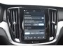 Volvo V60 T8 455PK Plug-in hybrid AWD Ultra Dark Performance Edition / Polestar Optimalisatie / Glossy black Logo's / 360 Camera / Harman Kardon audio / Head-up display / Panorama dak / 19" / Stoel- en stuurverwarming