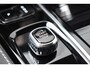 Volvo V60 T8 455PK Plug-in hybrid AWD Ultra Dark Performance Edition / Polestar Optimalisatie / Glossy black Logo's / 360 Camera / Harman Kardon audio / Head-up display / Panorama dak / 19" / Stoel- en stuurverwarming