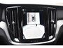 Volvo V60 T8 455PK Plug-in hybrid AWD Ultra Dark Performance Edition / Polestar Optimalisatie / Glossy black Logo's / 360 Camera / Harman Kardon audio / Head-up display / Panorama dak / 19" / Stoel- en stuurverwarming