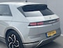 Hyundai Ioniq 5 Connect 77.4 kWh / Fabrieksgarantie tot 05-2028 / Accu SoH 100 % / 1.600 kg trekgewicht / WLTP 507 km stad 710 km / CCS snel laden / Elektr. stoelen & klep / Stuur-, stoel- en achterbankverwarming / 19" LM wielen /