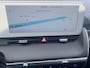 Hyundai Ioniq 5 Connect 77.4 kWh / Fabrieksgarantie tot 05-2028 / Accu SoH 100 % / 1.600 kg trekgewicht / WLTP 507 km stad 710 km / CCS snel laden / Elektr. stoelen & klep / Stuur-, stoel- en achterbankverwarming / 19" LM wielen /