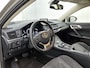 Lexus CT 200h Business Line | BTW voertuig | Dealer onderhouden | Parkeersensoren voor+achter | Cruise Control | Climate Control | Navigatie | Achteruitrijcamera |