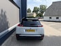 Peugeot e-2008 EV GT Pack 50 kWh | Schuif-Kanteldak | Stoelverwarming | FULL LED koplampen | Achteruitrij-Camera | Adaptieve Cruise control | Alcantara Bekleding | Navigatie en Apple caprplay en Android auto |