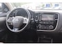 Mitsubishi Outlander 2.0 PHEV instyle+ | Schuifdak | Leder | Camera | Trekhaak | Climate control | Cruise control
