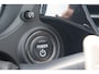 Mitsubishi Outlander 2.0 PHEV instyle+ | Schuifdak | Leder | Camera | Trekhaak | Climate control | Cruise control