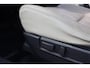 Mitsubishi Outlander 2.0 PHEV instyle+ | Schuifdak | Leder | Camera | Trekhaak | Climate control | Cruise control