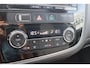 Mitsubishi Outlander 2.0 PHEV instyle+ | Schuifdak | Leder | Camera | Trekhaak | Climate control | Cruise control