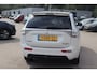 Mitsubishi Outlander 2.0 PHEV instyle+ | Schuifdak | Leder | Camera | Trekhaak | Climate control | Cruise control