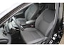 Toyota Yaris 1.5 Hybrid Dynamic | Dealer onderhouden | Adaptive cruise | LED | Apple Carplay | Camera |